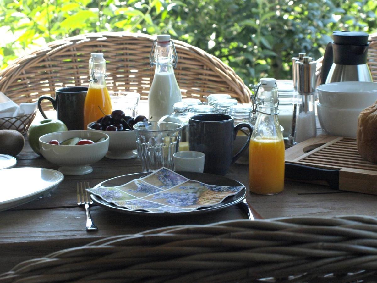 Bed & Breakfast De Schuur Inn Numansdorp Eksteriør billede