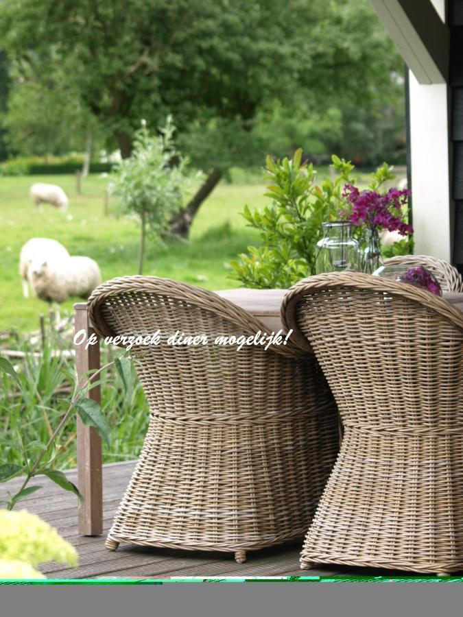 Bed & Breakfast De Schuur Inn Numansdorp Eksteriør billede